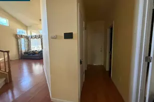 4 Deer Hill Ct, Pittsburg, CA 94565 - Photo 8