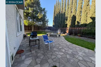 4 Deer Hill Ct, Pittsburg, CA 94565 - Photo 4