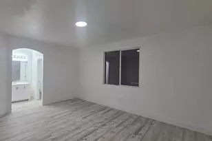 8226 Windmill Oaks Pl, Antelope, CA 95843 - Photo 6