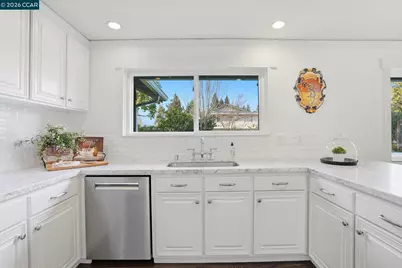 152 Walford Dr, Moraga, CA 94556 - Photo 12