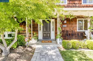 152 Walford Dr, Moraga, CA 94556 - Photo 2