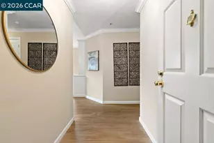 1860 Tice Creek Dr, Walnut Creek, CA 94595 - Photo 2