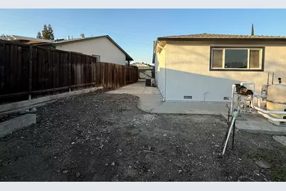 108 Fleetwood Dr, Antioch, CA 94509 - Photo 40