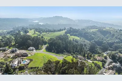 6 Turner Ct, Oakland, CA 94605 - Photo 8