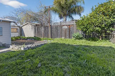 2407 66th Ave, Oakland, CA 94605 - Photo 2