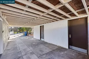 848 Cumberland Dr, Pleasant Hill, CA 94523 - Photo 28