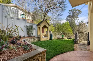 268 Capricorn Ave, Oakland, CA 94611 - Photo 32