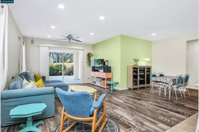 240 Harborage Court, Oakley, CA 94561 - Photo 10