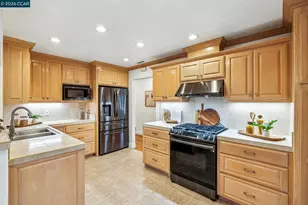 1651 Green Valley Rd, Danville, CA 94526 - Photo 18