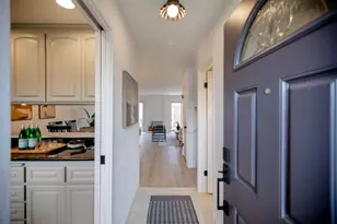 1160 Marianas Ln, Alameda, CA 94502 - Photo 4