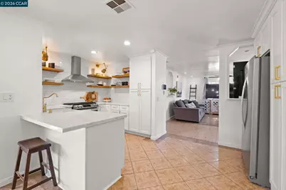 229 Catamaran Cir, Pittsburg, CA 94565 - Photo 14