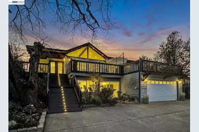 19029 Carlton Ave, Castro Valley, CA 94546 - Photo 2