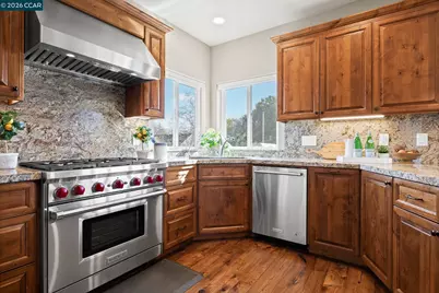 2850 Concord Blvd, Concord, CA 94519 - Photo 2