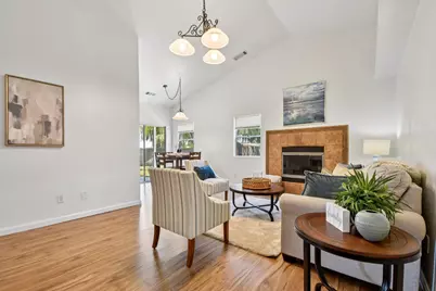 1332 Corodon St, Walnut Grove, CA 95690 - Photo 6