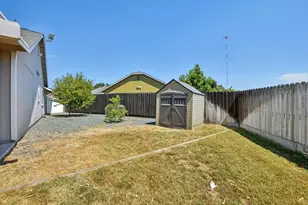 1332 Corodon St, Walnut Grove, CA 95690 - Photo 30