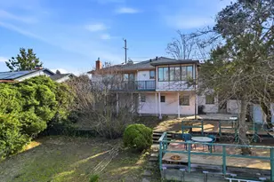 1021 Ulfinian Way, Martinez, CA 94553 - Photo 32