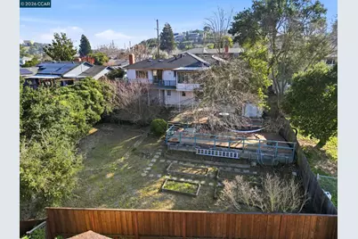 1021 Ulfinian Way, Martinez, CA 94553 - Photo 30