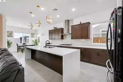 3456 Mulholland Drive, Lathrop, CA 95330 - Photo 18