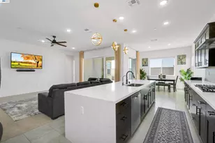 3456 Mulholland Dr, Lathrop, CA 95330 - Photo 10