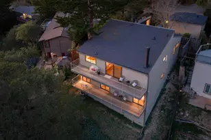 2355 Pelham Pl, Oakland, CA 94611 - Photo 32