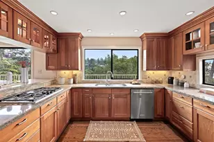 2355 Pelham Pl, Oakland, CA 94611 - Photo 28