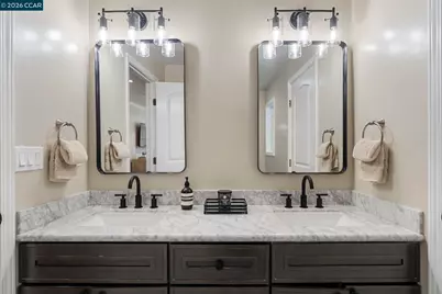 5722 Roanwood Way, Concord, CA 94521 - Photo 34