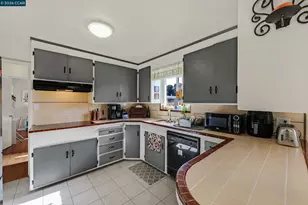 22820 5th St, Hayward, CA 94541 - Photo 26