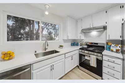 355 Parkview Ter #F-7, Vallejo, CA 94589 - Photo 10