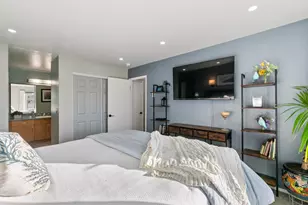 184 Schooner Ct, Richmond, CA 94804 - Photo 16