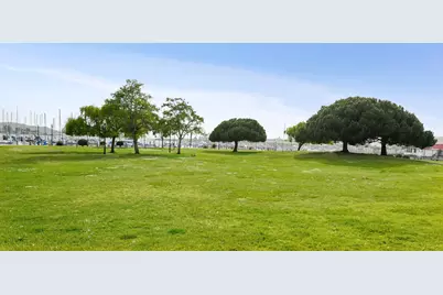 184 Schooner Ct, Richmond, CA 94804 - Photo 46