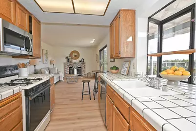 137 Pirates Cv, Vallejo, CA 94591 - Photo 14