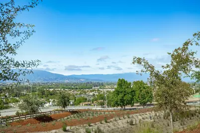 3077 Valley Of Hearts Del Pl #6, San Jose, CA 95136 - Photo 28