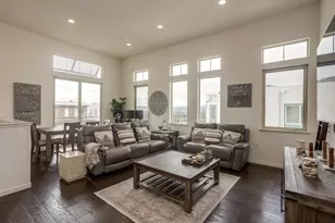 3077 Valley Of Hearts Del Pl, San Jose, CA 95136 - Photo 4