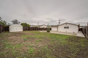 24825 Santa Clara St, Hayward, CA 94544 - Photo 40