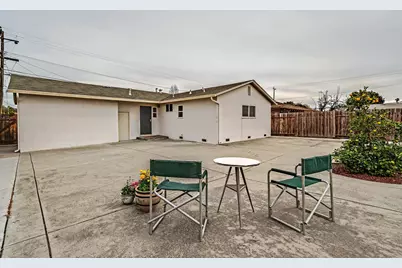 24825 Santa Clara St, Hayward, CA 94544 - Photo 46