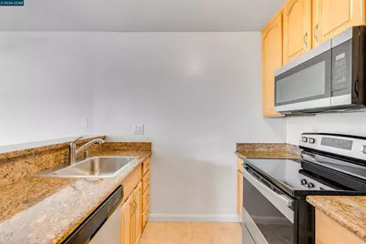 5450 Concord Blvd #M3, Concord, CA 94521 - Photo 14