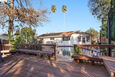 1777 Clayton Way, Concord, CA 94519 - Photo 32