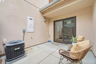 3289 Berryessa St #5, Palo Alto, CA 94303 - Photo 26