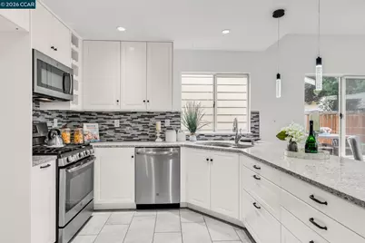 6361 Potrero Dr, Newark, CA 94560 - Photo 12