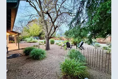 54 Carlos Court, Walnut Creek, CA 94597 - Photo 14