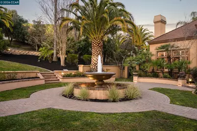 4640 Kingswood Dr, Danville, CA 94506 - Photo 4