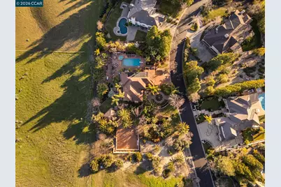 4640 Kingswood Dr, Danville, CA 94506 - Photo 52