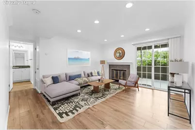 630 Canyon Oaks Dr #C, Oakland, CA 94605 - Photo 1