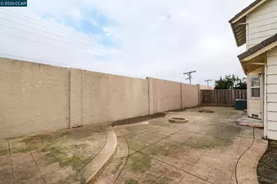 2169 Rain Drop Cir, Pittsburg, CA 94565 - Photo 28