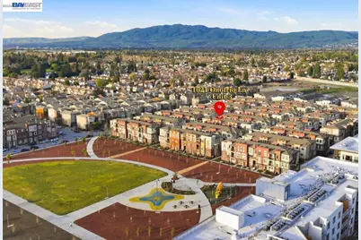 1021 Onofrio Ln #Unit 3, San Jose, CA 95131 - Photo 18