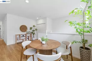 1021 Onofrio Ln, San Jose, CA 95131 - Photo 4