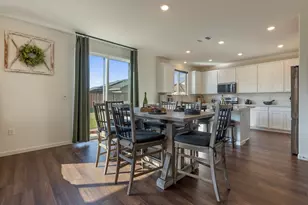 5439 Drawbridge Wy, Riverbank, CA 95367 - Photo 18