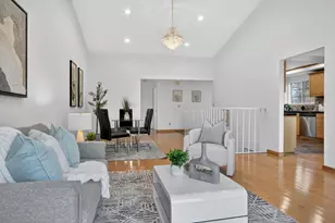 1240 Copper Peak Ln, San Jose, CA 95120 - Photo 4