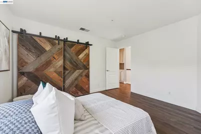 1042 Dana Cir, Livermore, CA 94550 - Photo 40