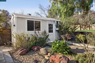 1956 Holly Dr, Concord, CA 94521 - Photo 48